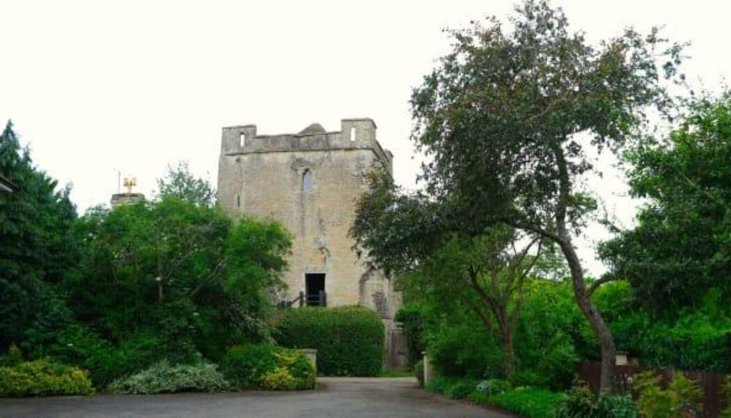 Longthorpe Tower: A medieval Christmas Living History Re-Enactment Weekend 2023